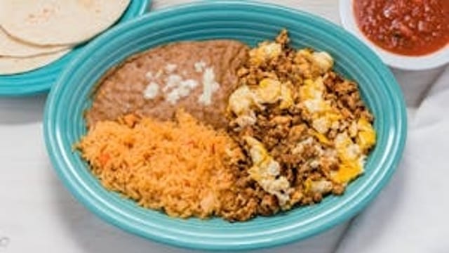 Huevos Con Chorizo.